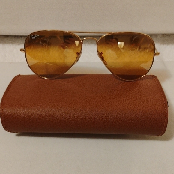 Unicorn Ambermatic Ray-Bans